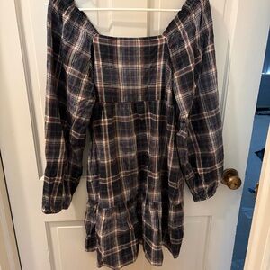 Universal Thread Plaid Smocked Waist Dress - Navy, Cream size S